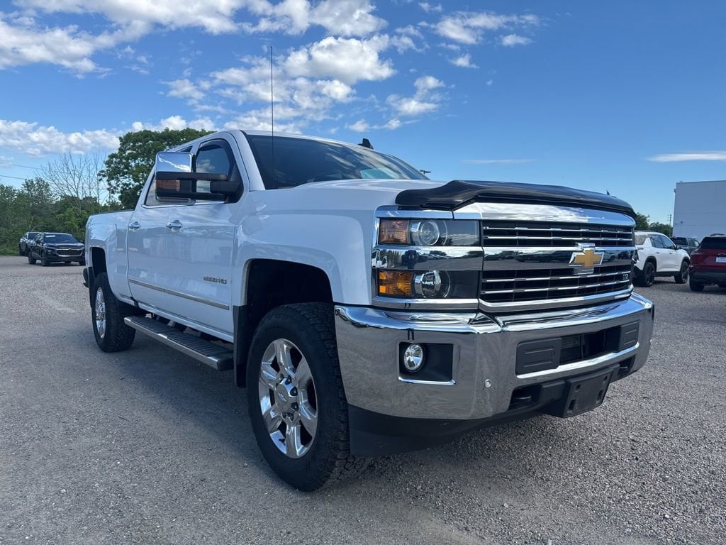 2017 Chevrolet Silverado HD LTZ 4WD Crew Cab Standard Box's photo