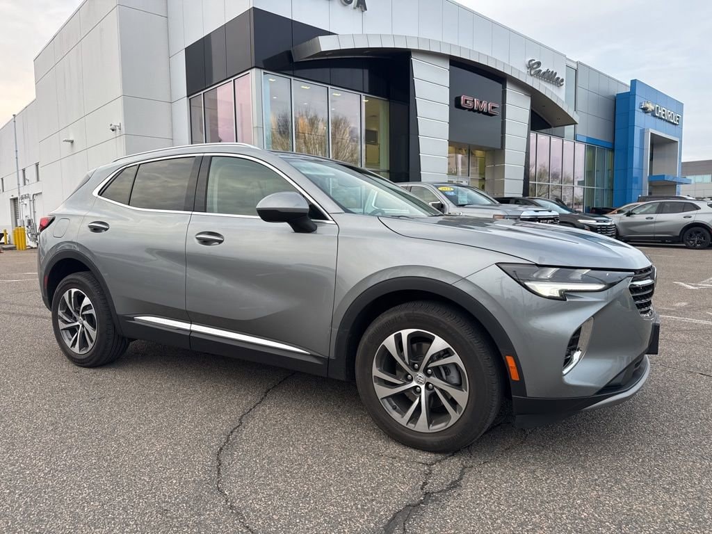 2023 Buick Envision Essence's photo