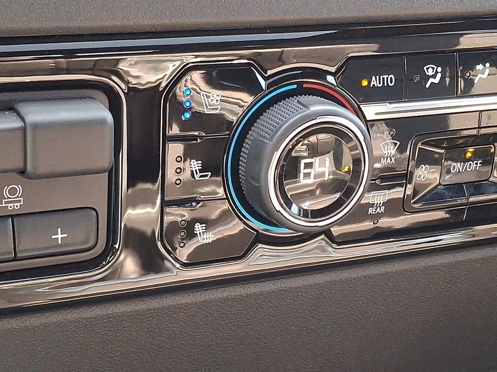 2024 Chevrolet Silverado 3500HD High Country - Photo 24