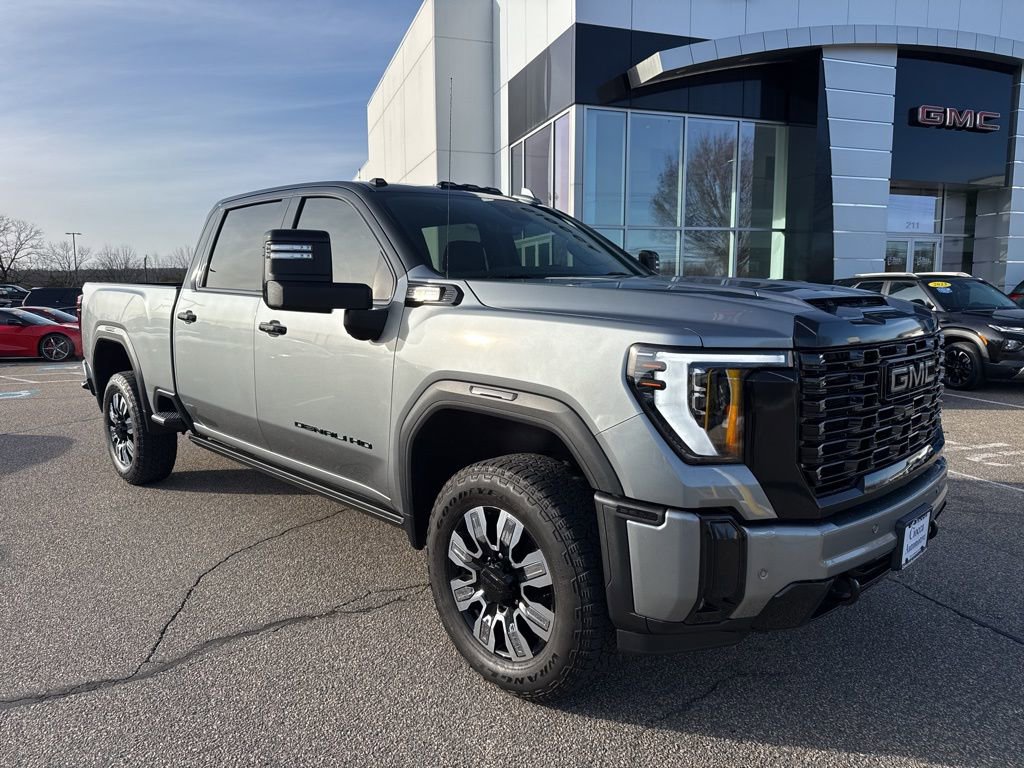 2024 Gmc Sierra 2500 HD Denali photo 3