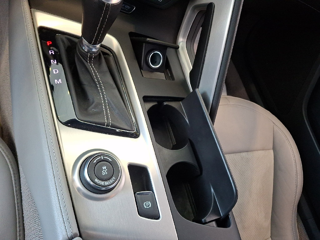 2015 Chevrolet Corvette Z51 - Photo 21