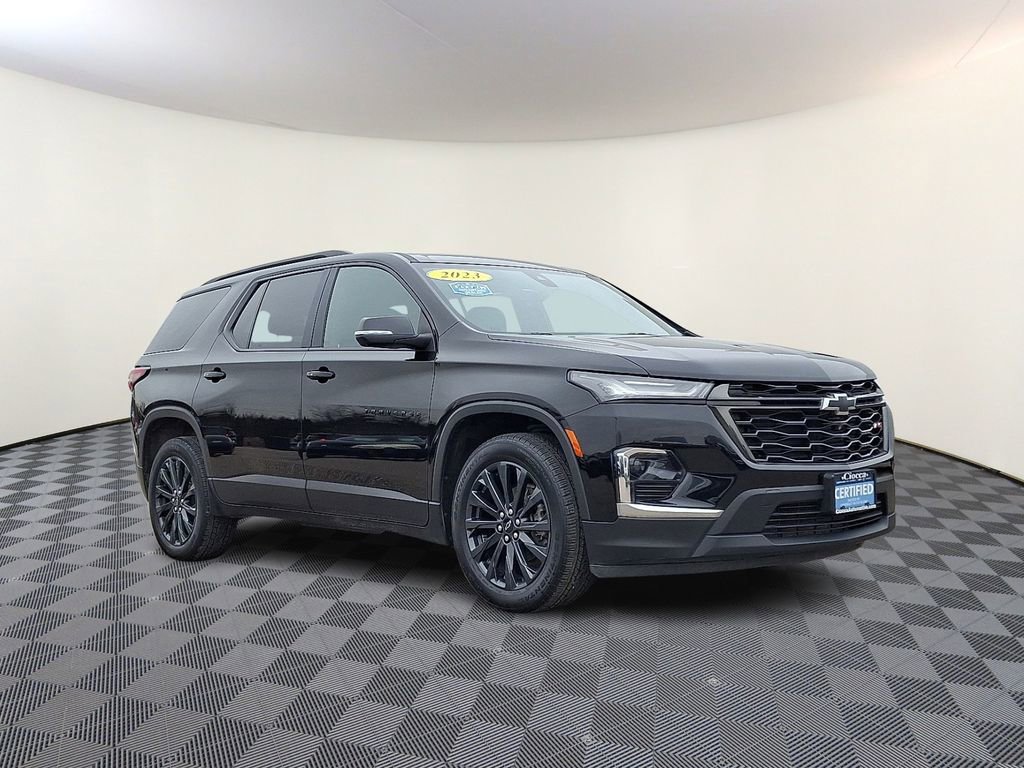 2023 Chevrolet Traverse RS's photo