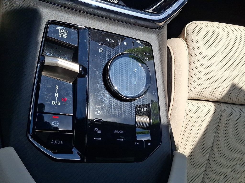 2025 BMW X3 30 - Photo 26