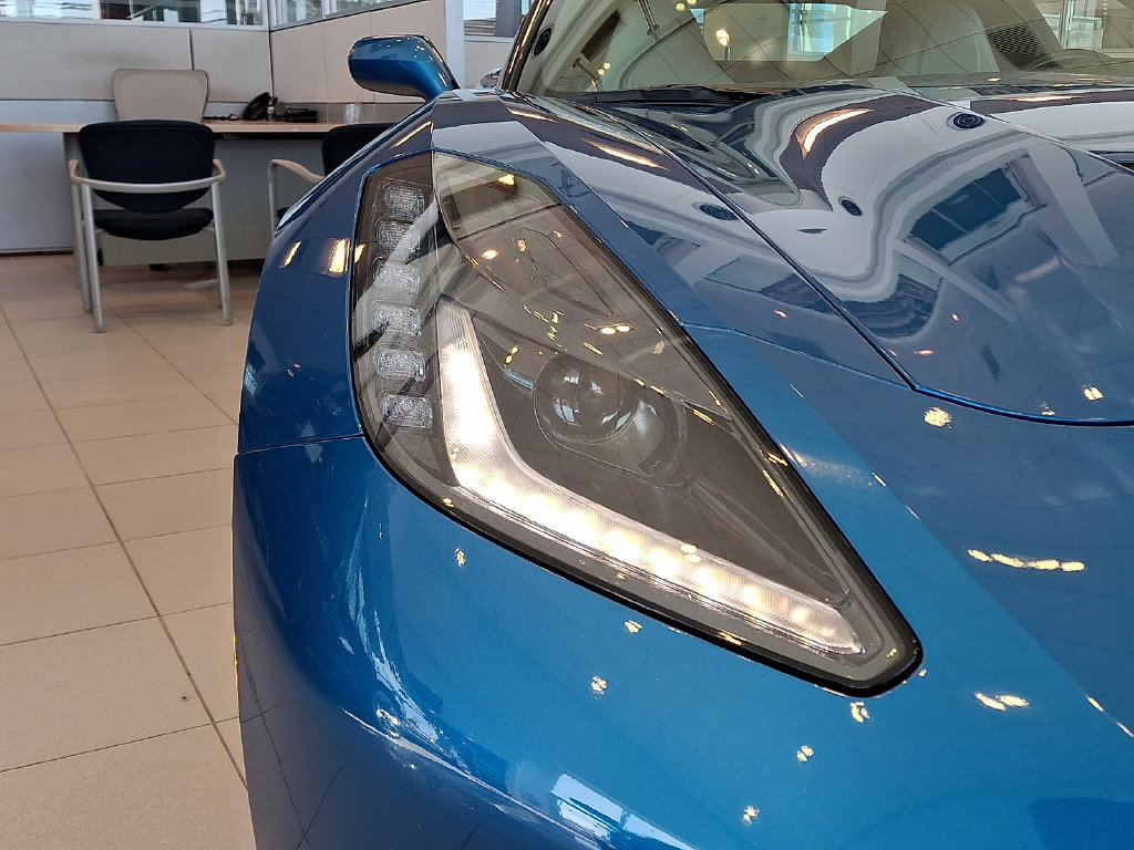 2015 Chevrolet Corvette Z51 - Photo 10