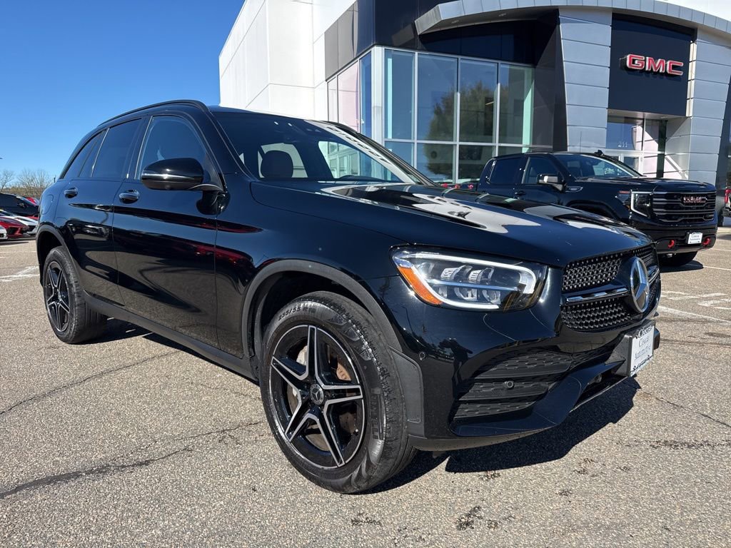 2022 Mercedes Benz GLC 300 4MATIC photo 3