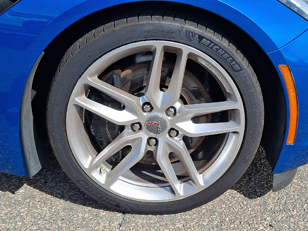 2015 Chevrolet Corvette Z51 - Photo 11