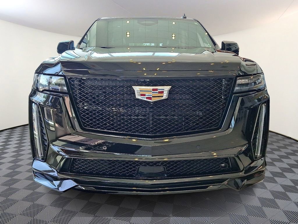 2023 Cadillac Escalade ESV V-Series photo 2