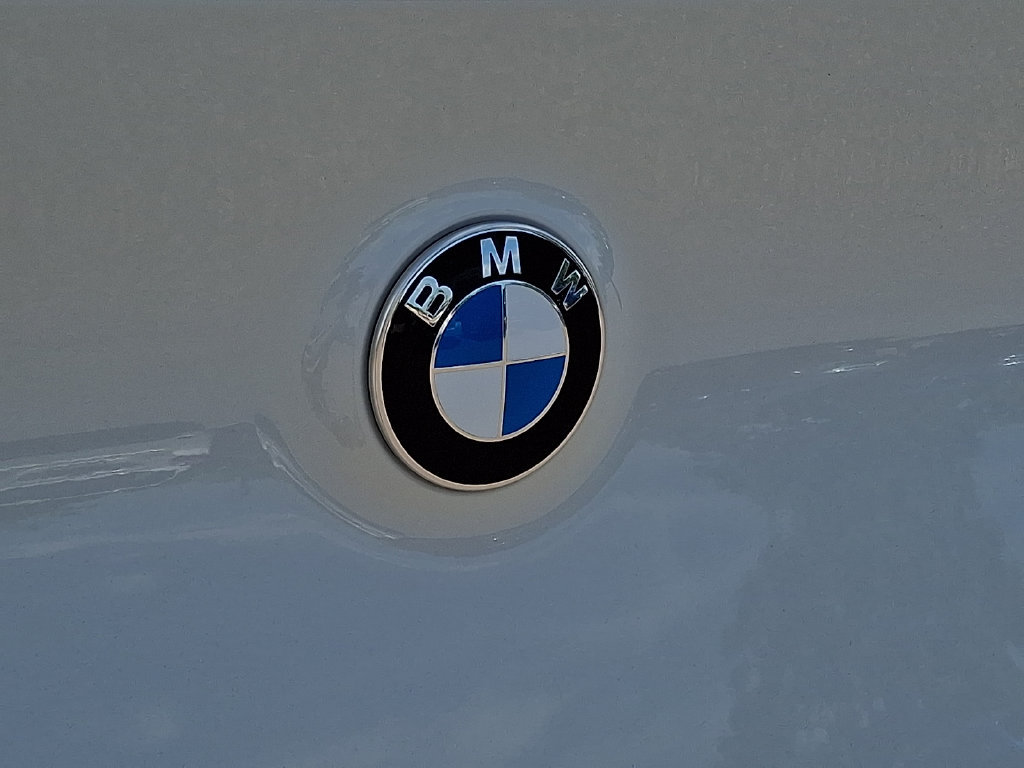 2025 BMW X3 30 - Photo 33