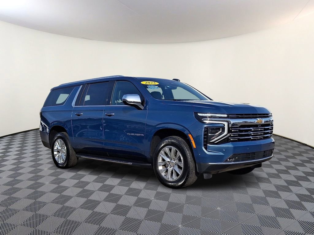 2025 Chevrolet Suburban Premier's photo