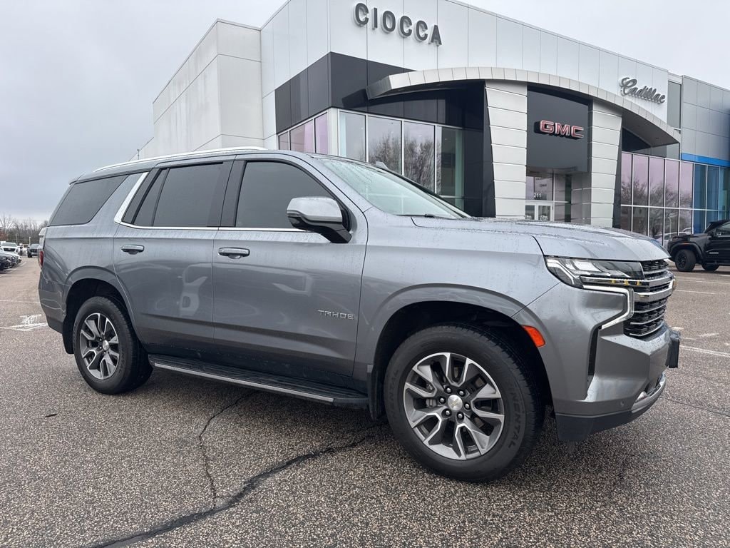 2022 Chevrolet Tahoe LT's photo