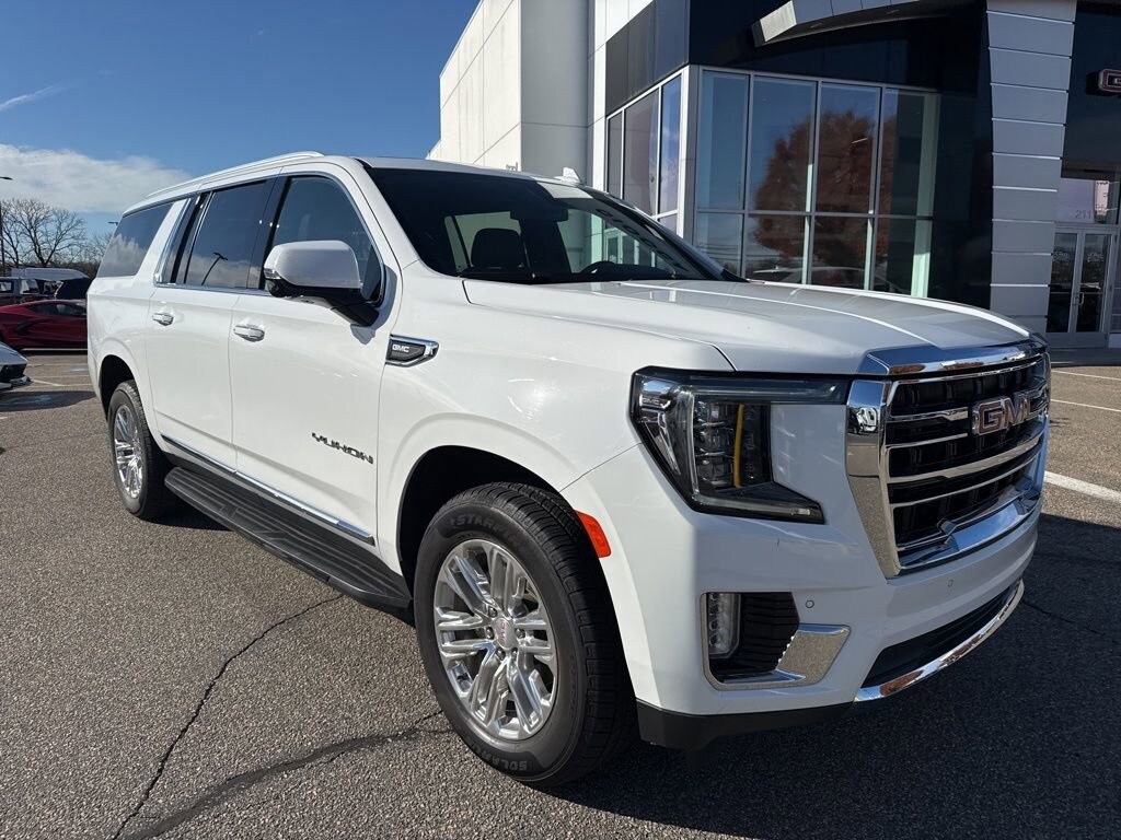 Used 2022 GMC Yukon XL SLT SUV
