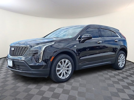 2022 CADILLAC XT4 Luxury SUV