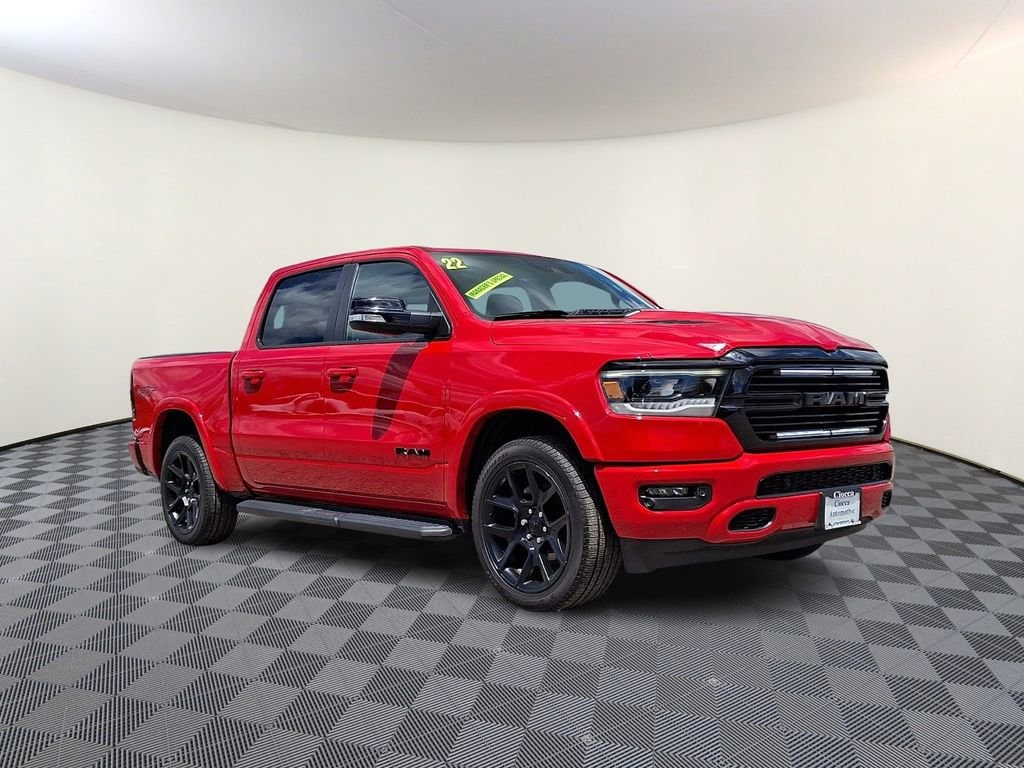 2022 RAM 1500 Laramie 4x4 Crew Cab 5'7's photo