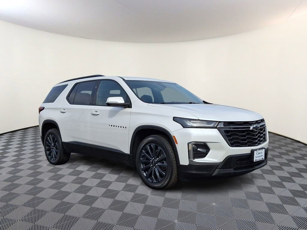Used 2023 Chevrolet Traverse RS SUV