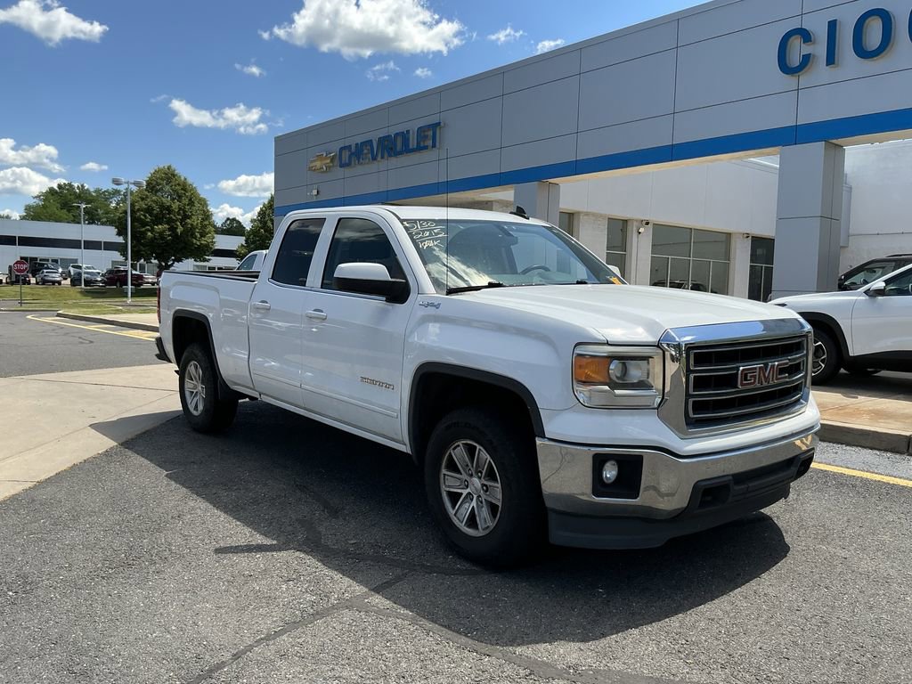 2015 GMC Sierra 4WD Double Cab SLE SWB's photo