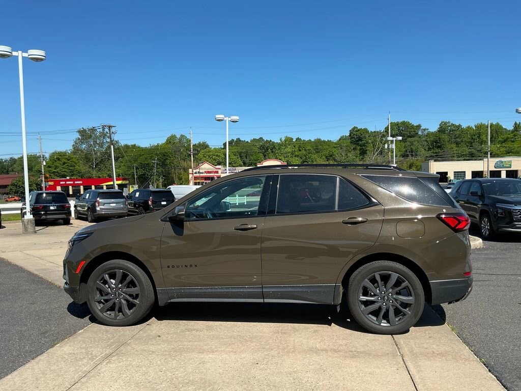Used 2023 Chevrolet Equinox RS SUV