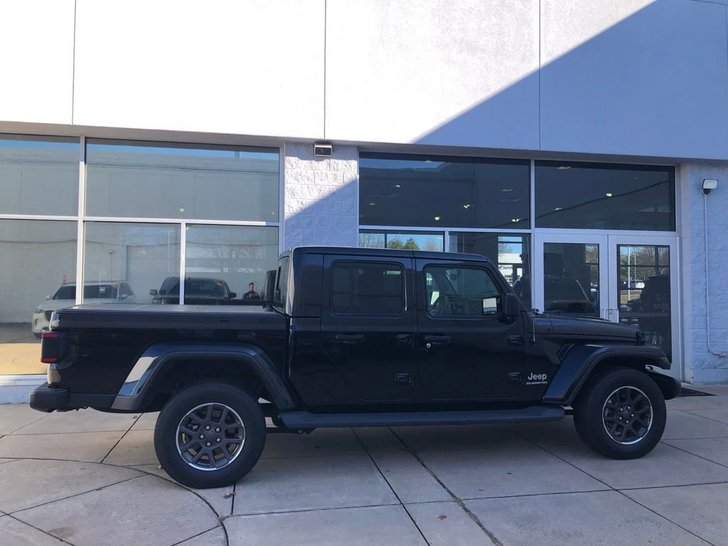 2021 Jeep Gladiator Overland photo 3