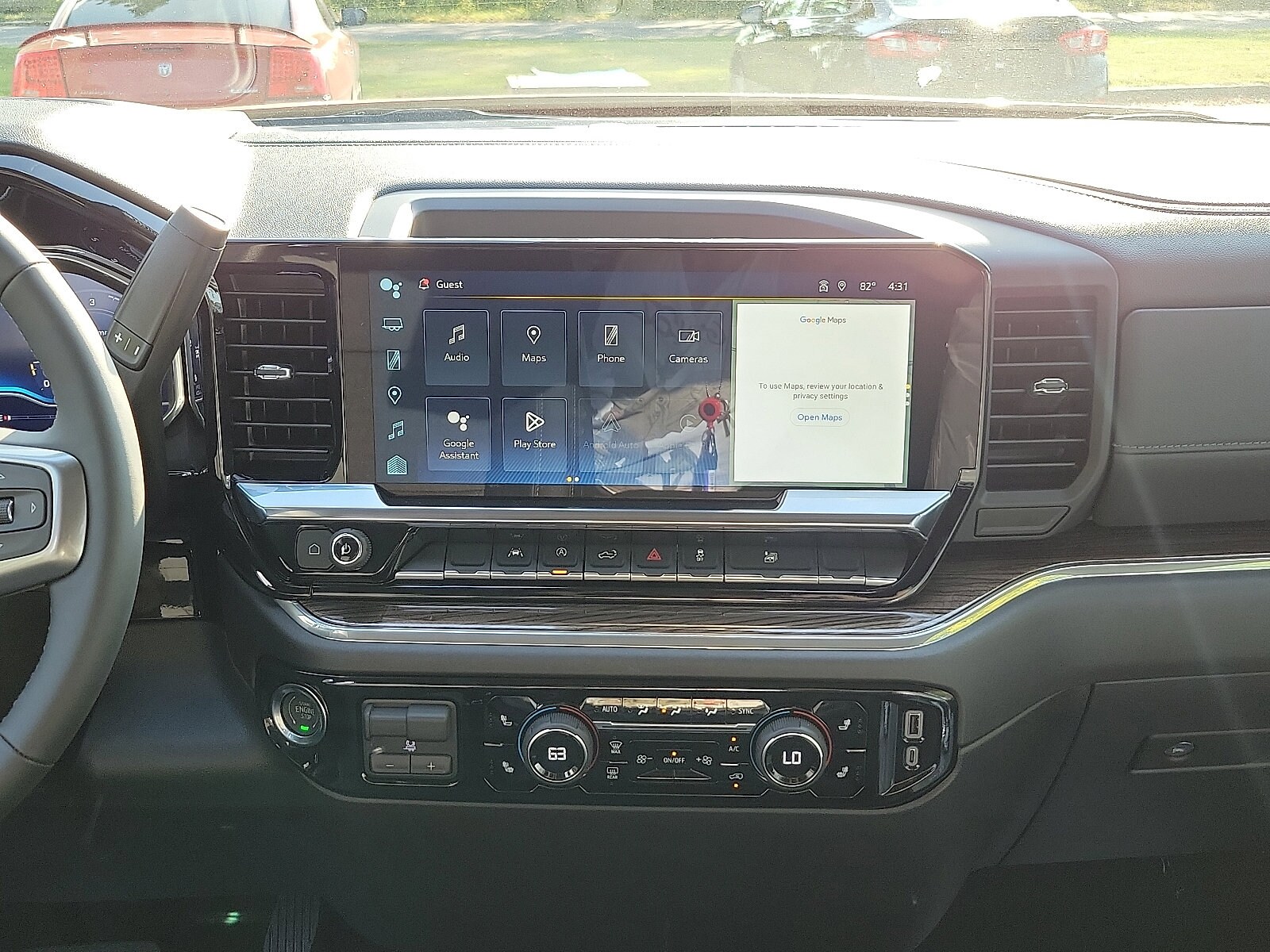 2025 Chevrolet Silverado 1500 LT photo 3