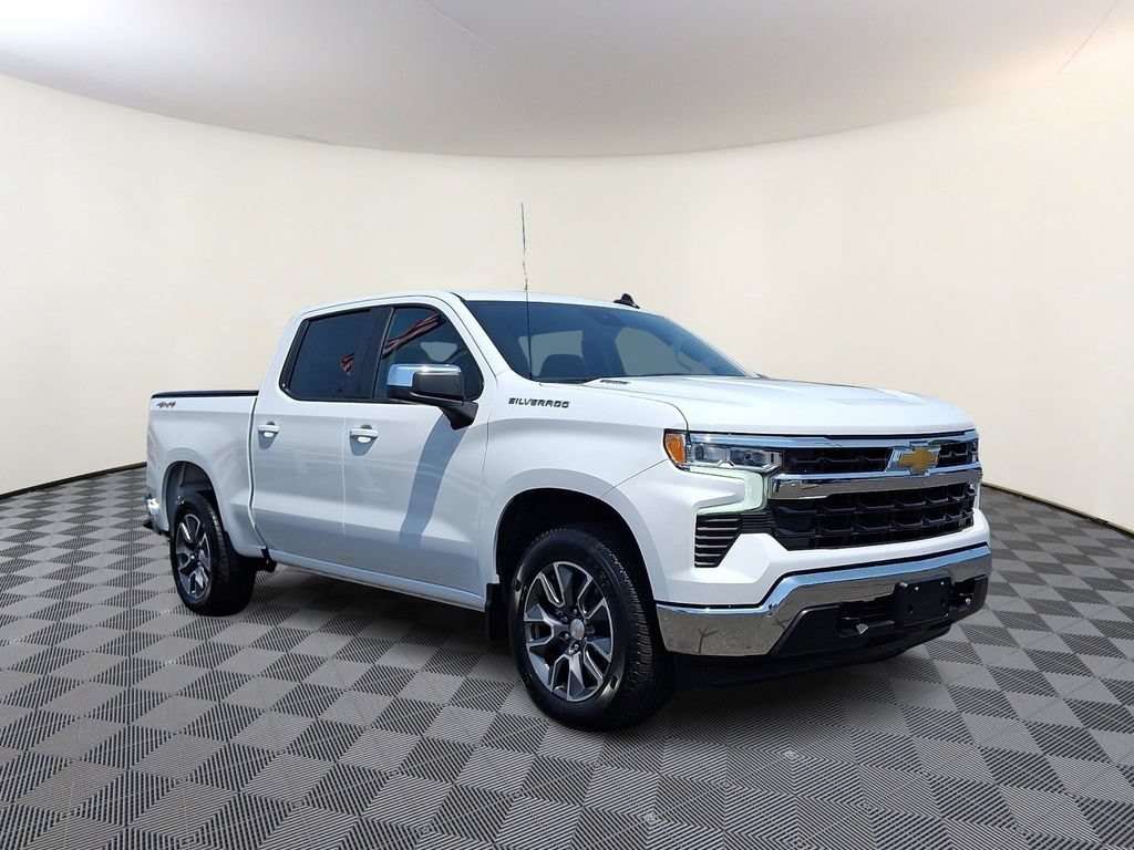 Used 2025 Chevrolet Silverado 1500 LT (2FL) Truck