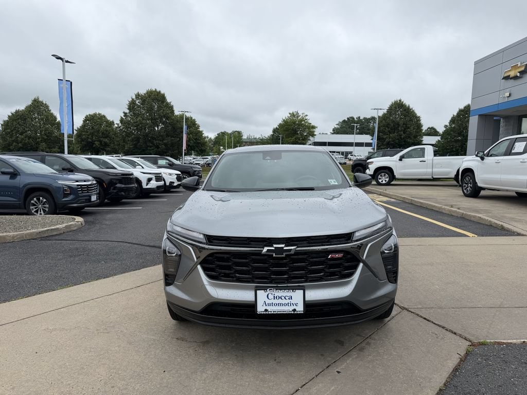 Used 2024 Chevrolet Trax 1RS SUV