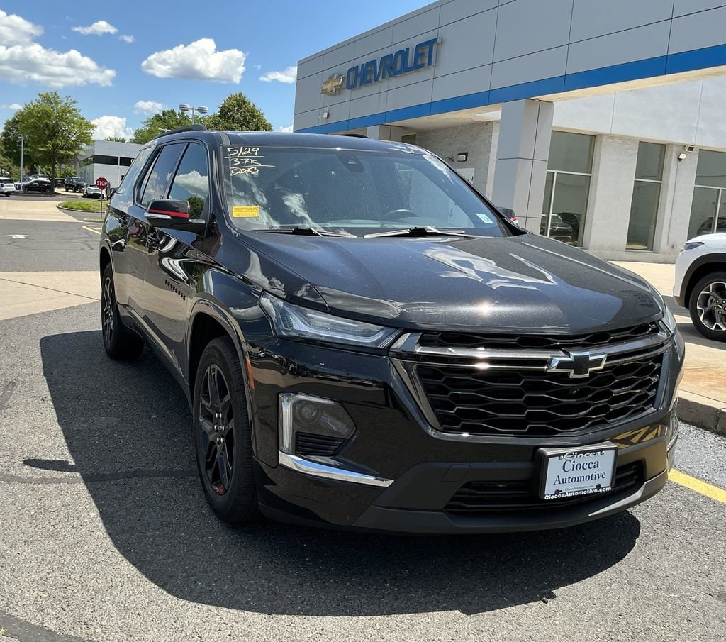 2023 Chevrolet Traverse AWD Premier's photo