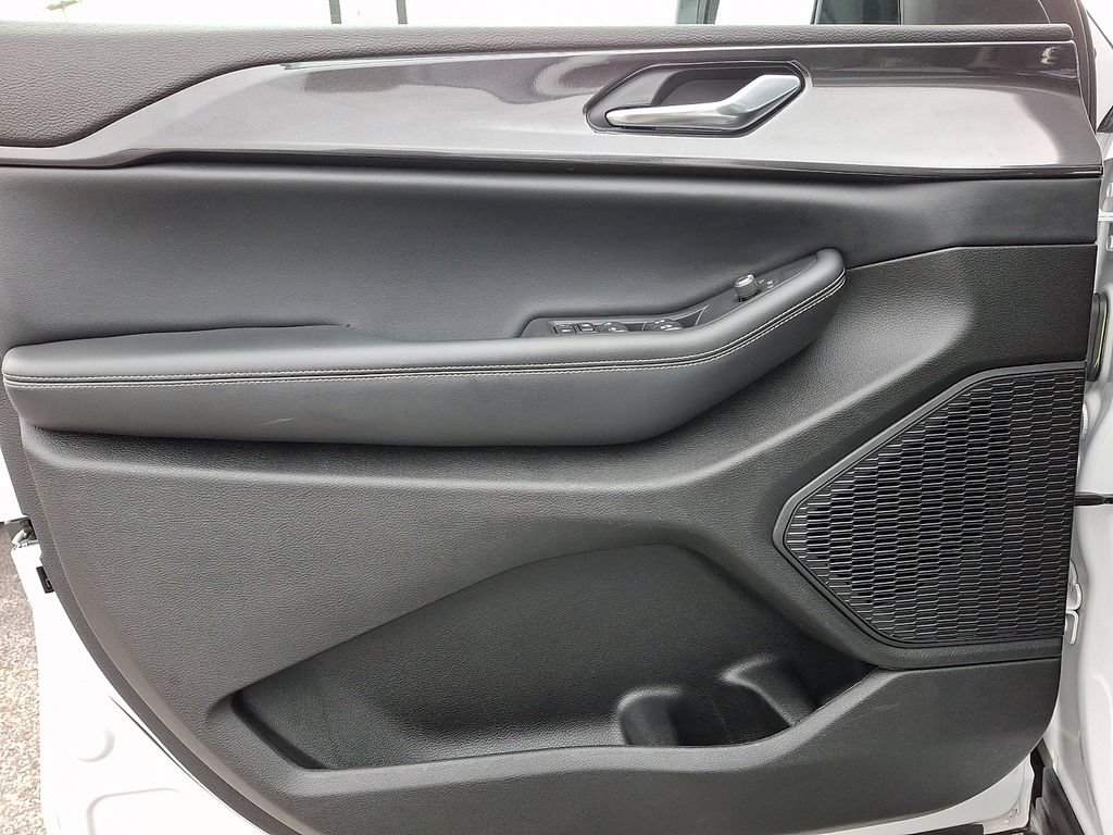 2023 Jeep Grand Cherokee Altitude - Photo 15