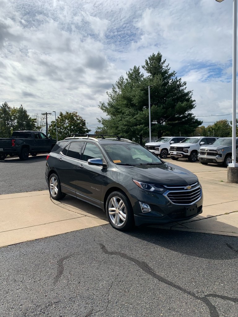 Used 2018 Chevrolet Equinox Premier with VIN 3GNAXNEX9JS507516 for sale in Lawrence Township, NJ