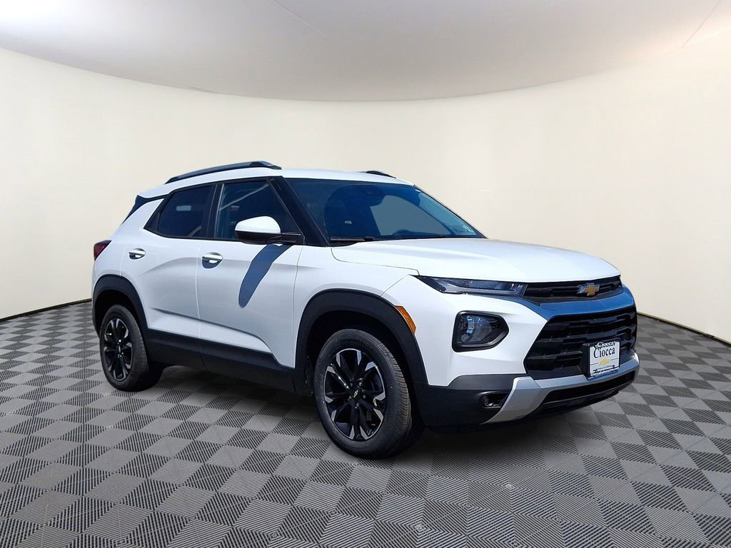 2023 Chevrolet Trailblazer LT's photo