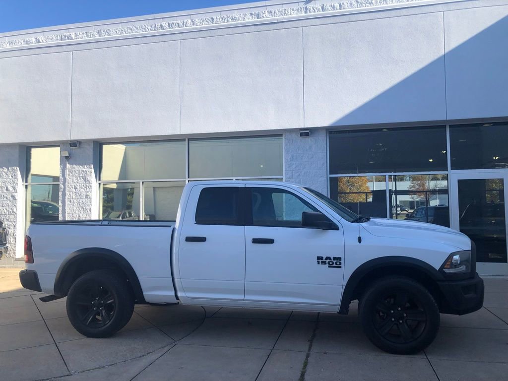 2022 Ram 1500 Classic Warlock photo 4