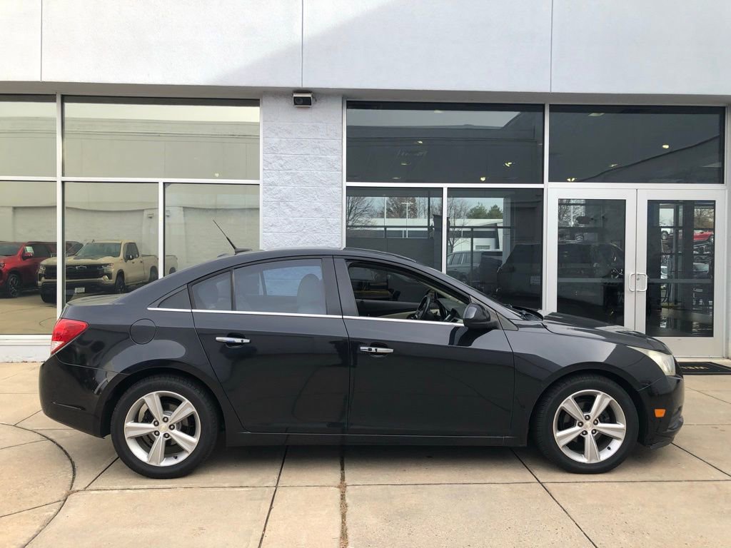 2012 Chevrolet Cruze photo 4