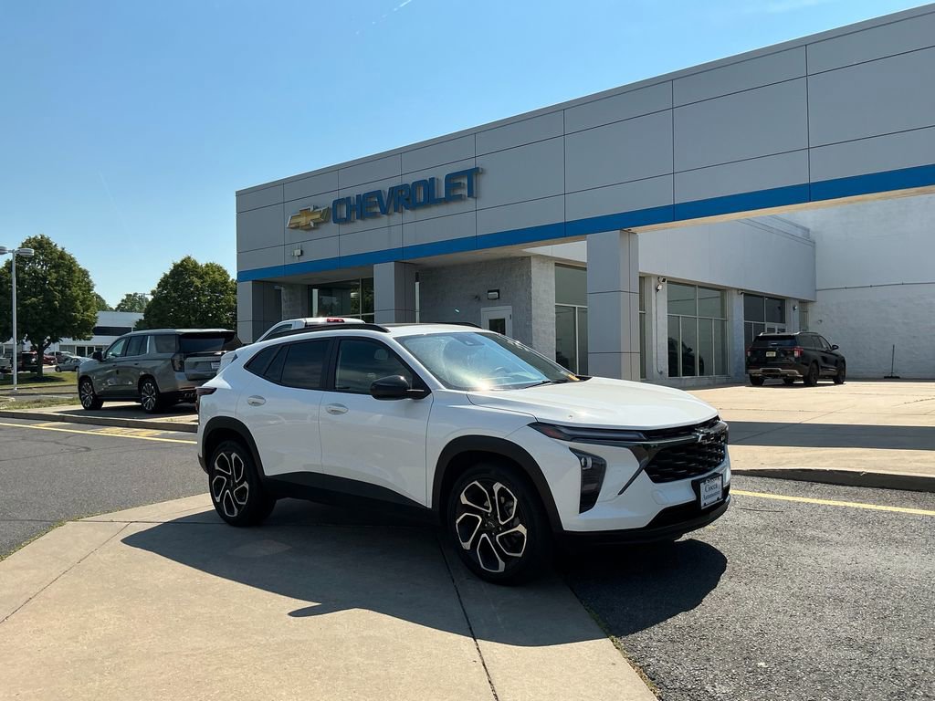2024 Chevrolet Trax 2RS's photo