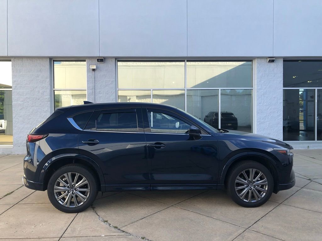2025 Mazda CX-5 2.5 Turbo Signature photo 3