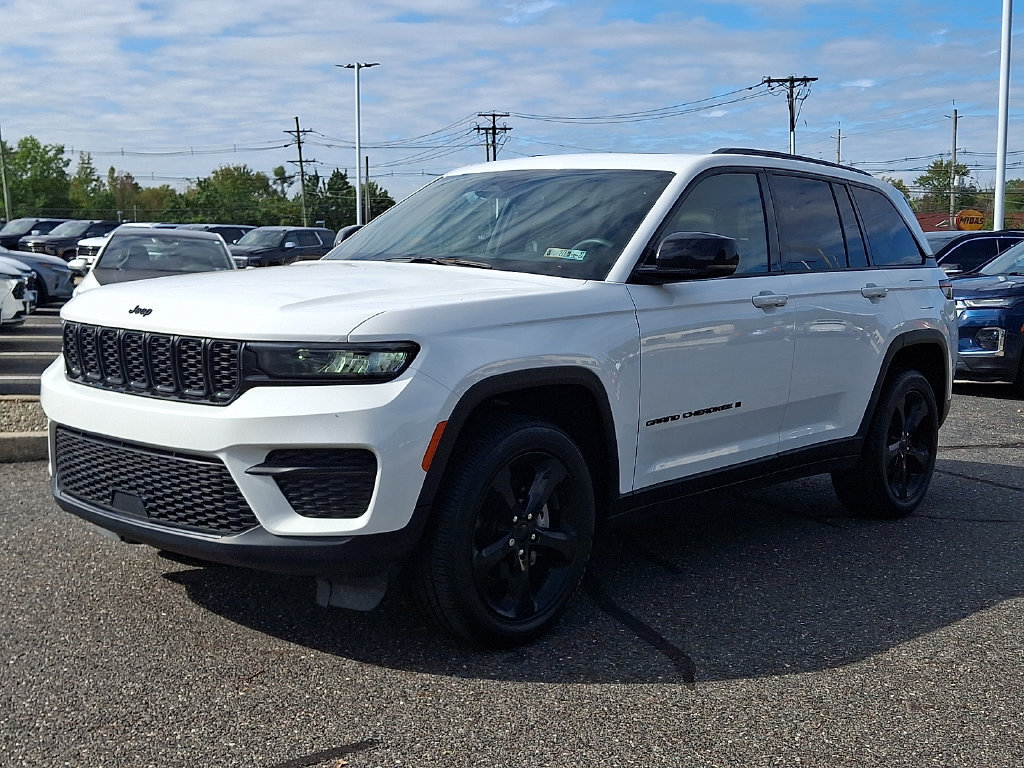 2023 Jeep Grand Cherokee Altitude - Photo 6