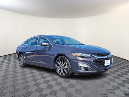 2025 Chevrolet Malibu RS Car