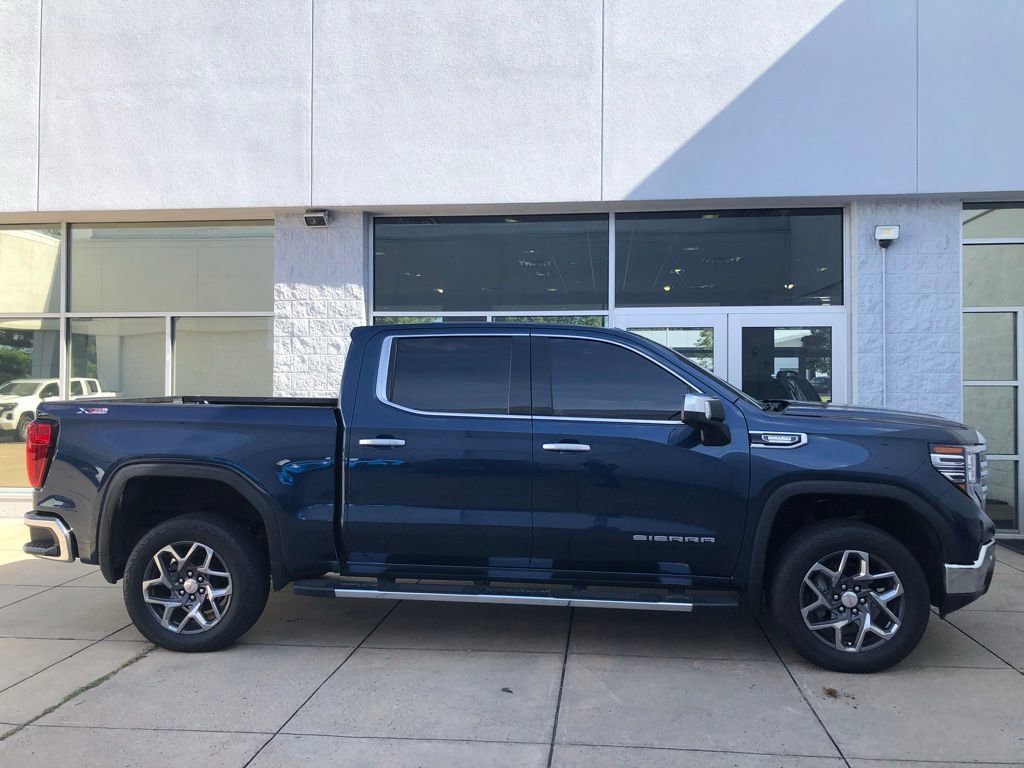 2022 Gmc Sierra 1500 SLT photo 4
