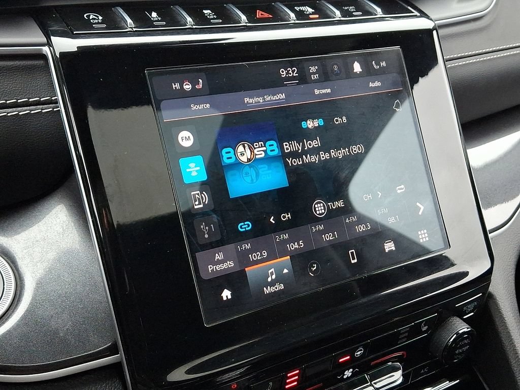 2023 Jeep Grand Cherokee Altitude - Photo 3