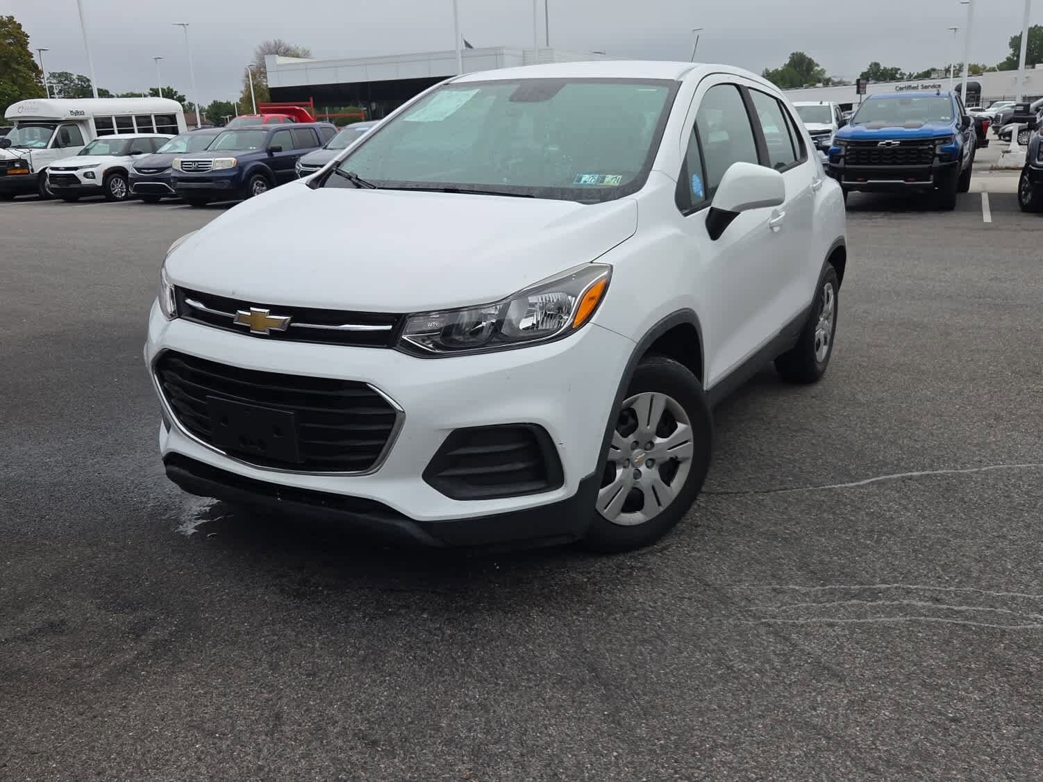 2017 Chevrolet Trax LS photo 4