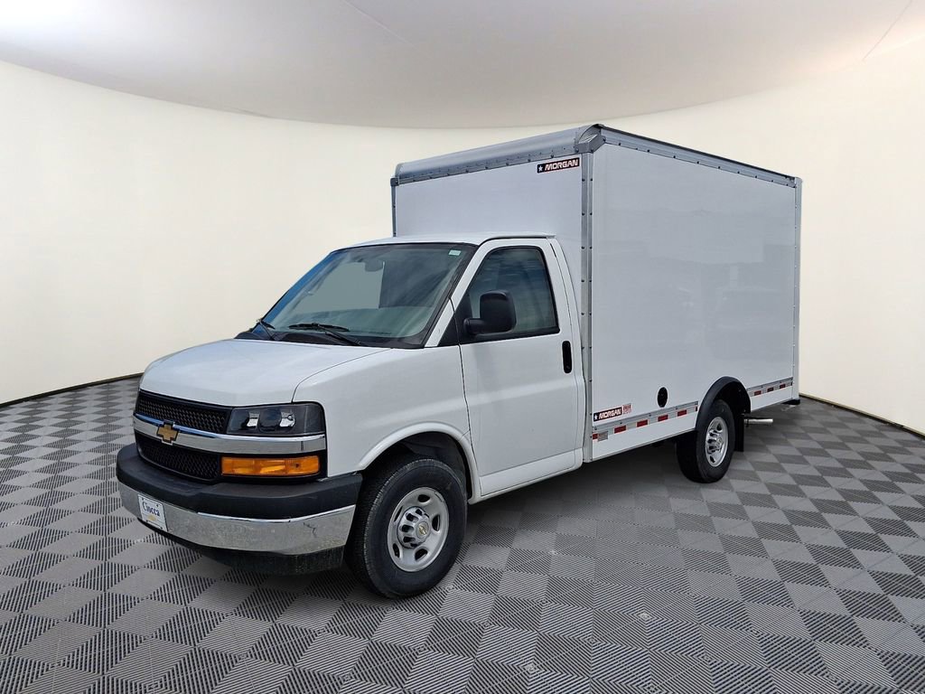 2026 Chevrolet Express 3500 139" WB's photo