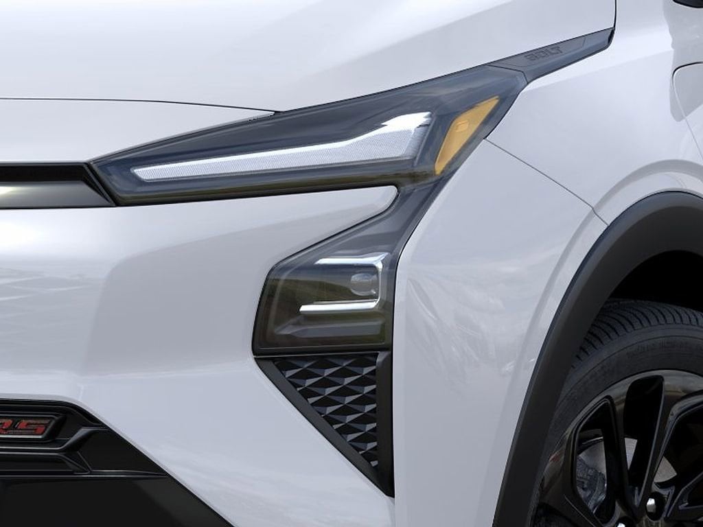 2027 Chevrolet Bolt RS - Photo 10