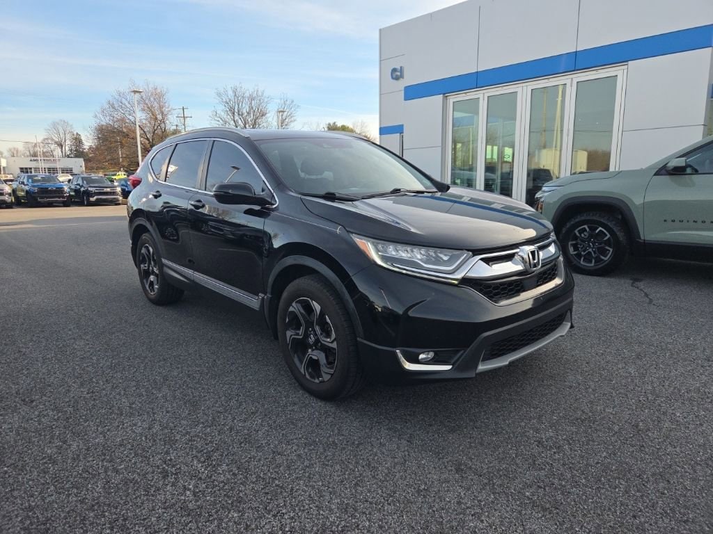 2018 Honda CR-V Touring's photo