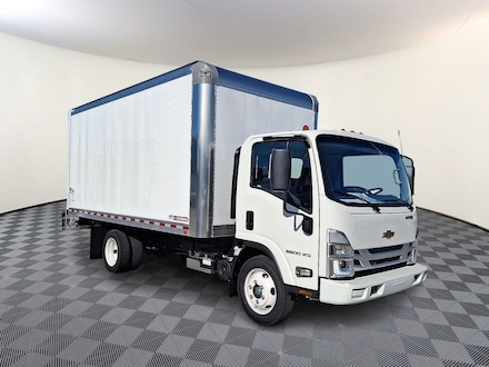 2025 Chevrolet Low Cab Forward 5500 XG NA Truck