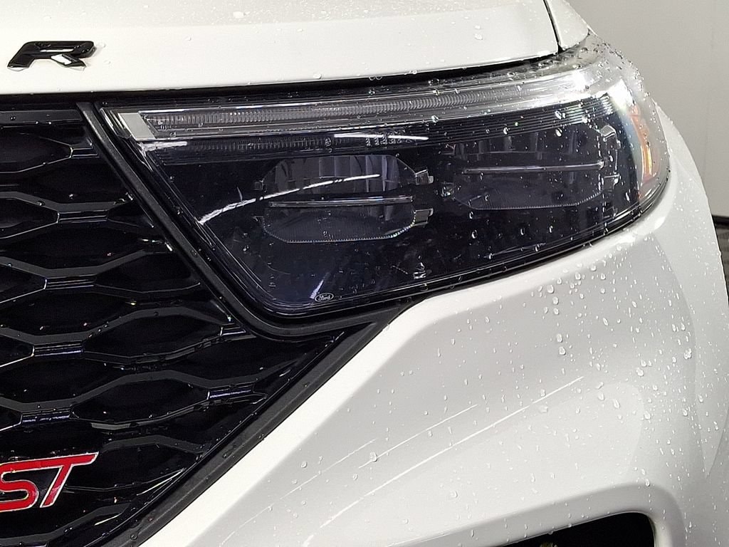 2023 Ford Explorer ST - Photo 12