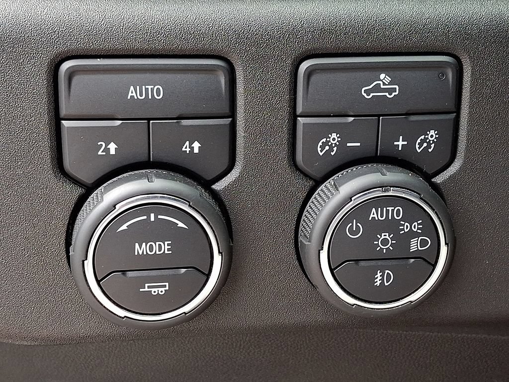 2024 Chevrolet Silverado 1500 RST - Photo 25