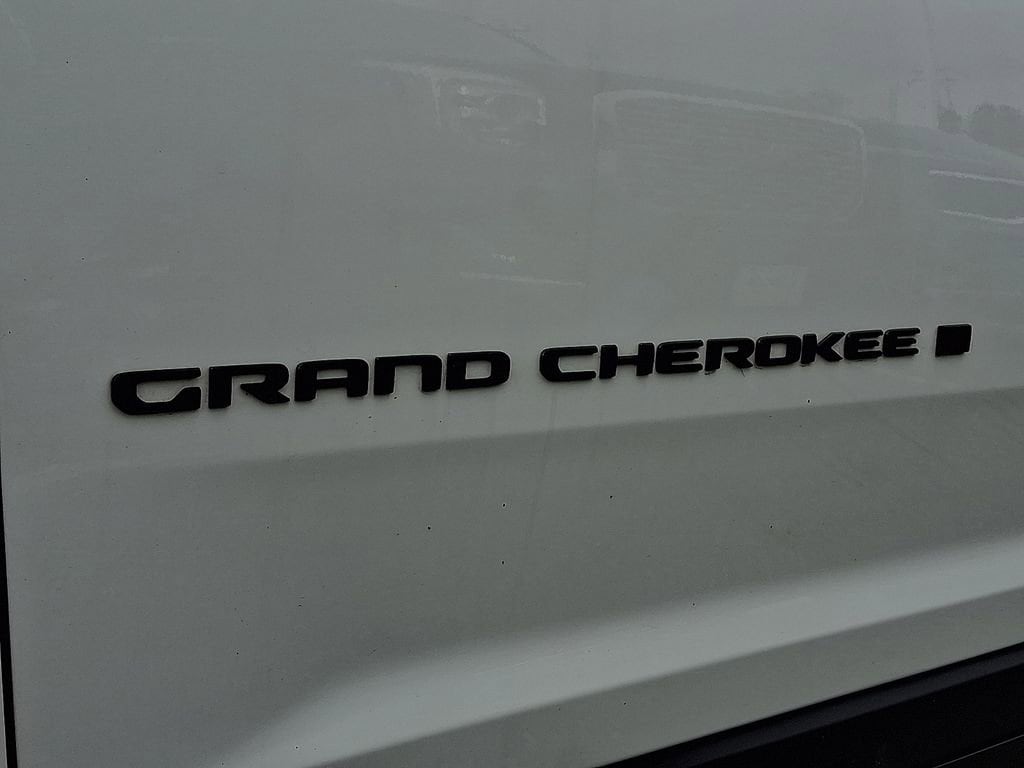 2023 Jeep Grand Cherokee Altitude - Photo 30