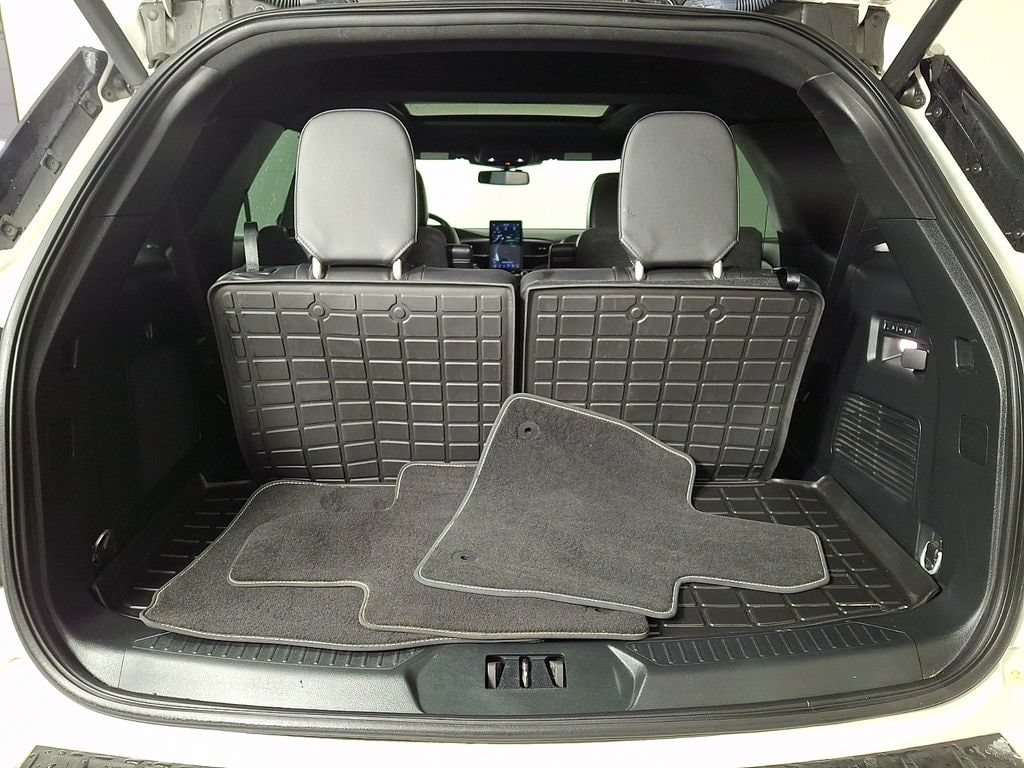 2023 Ford Explorer ST - Photo 30