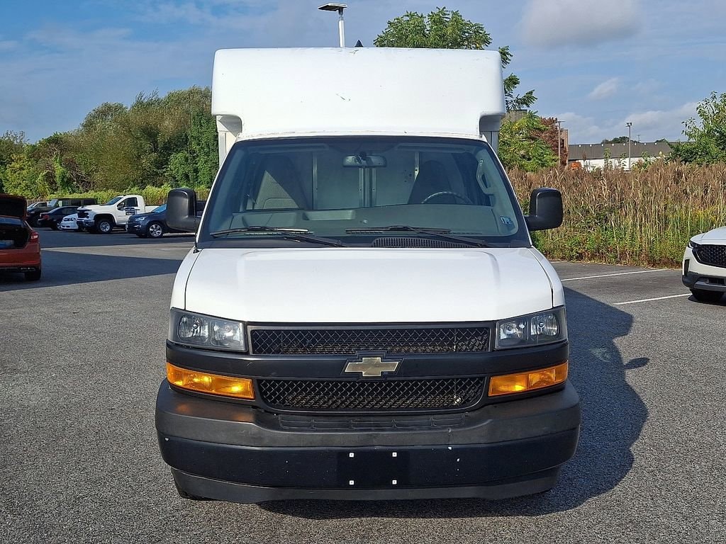 Used 2019 Chevrolet Express Cutaway 3500 VAN RWD 3500 139 Cutaway Van