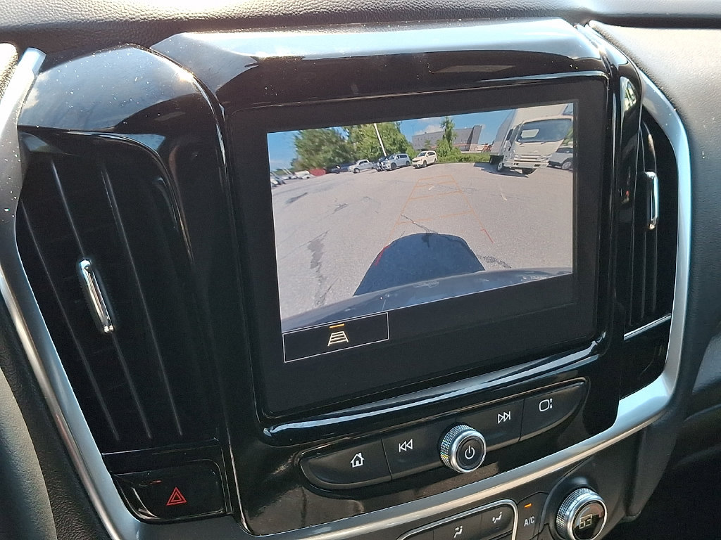 Used 2024 Chevrolet Traverse Limited LT Cloth SUV