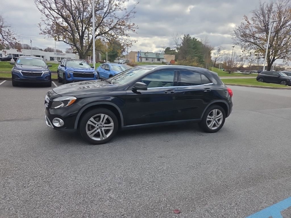 2019 Mercedes Benz GLA 250 4MATIC photo 2