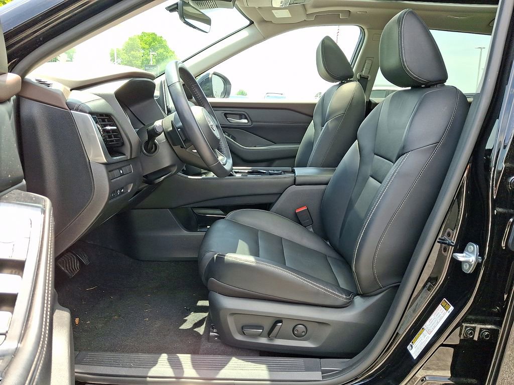 2023 Nissan Rogue SL - Photo 16