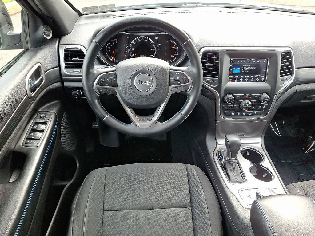 2019 Jeep Grand Cherokee Upland photo 2